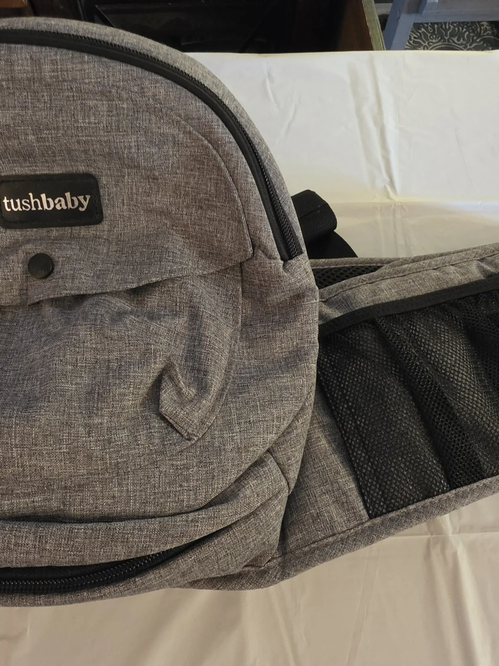 Fanny Pack With S E A T